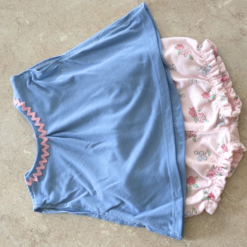 Baby girl outfit Blue T-shirt pink accent and pink floral diaper cover panties